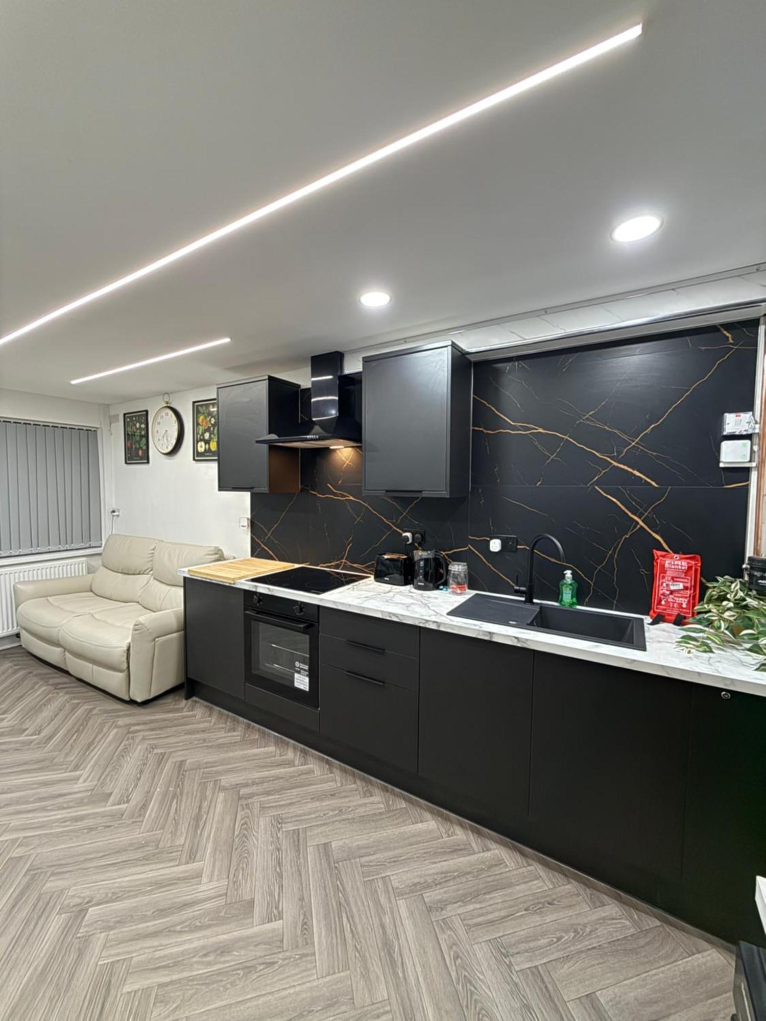 Birmingham City Centre- 9 Bed House With Free Parking מראה חיצוני תמונה